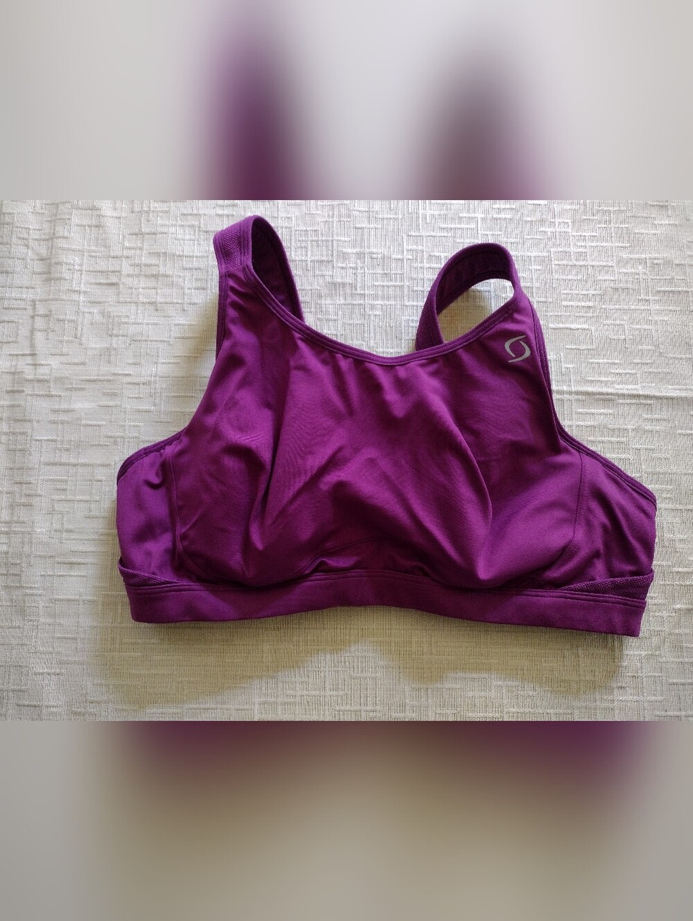 Moving Comfort Maia Sports Bra Underwire #350054 Purple Sz 38D EUC